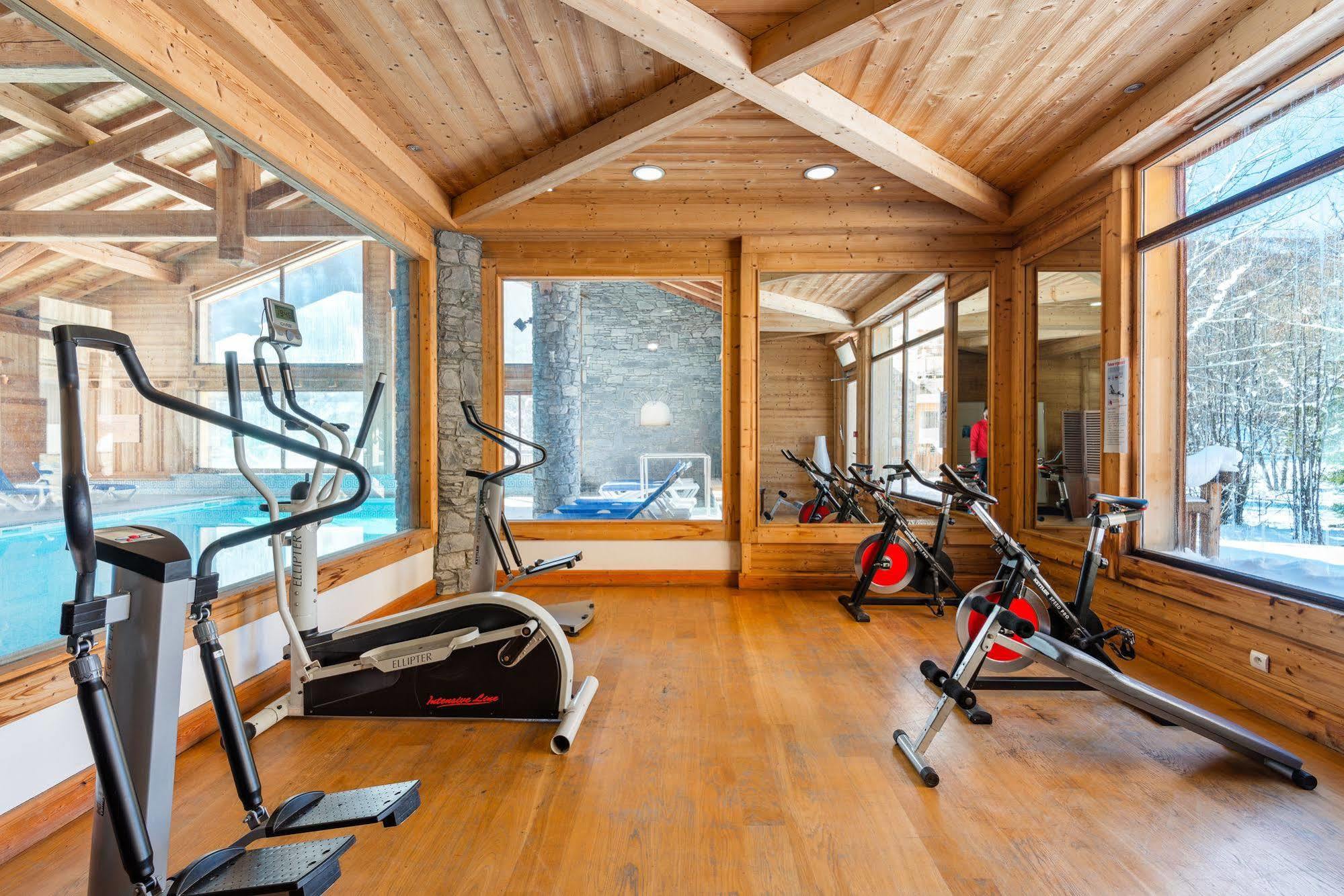 Lagrange Vacances Le Hameau Du Rocher Blanc Serre Chevalier Exteriér fotografie
